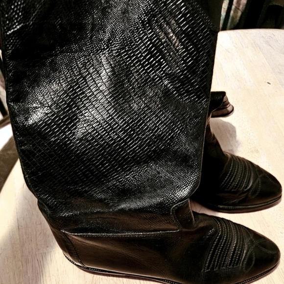 Vero Cuoio Italian Boots - Picture 2 of 3